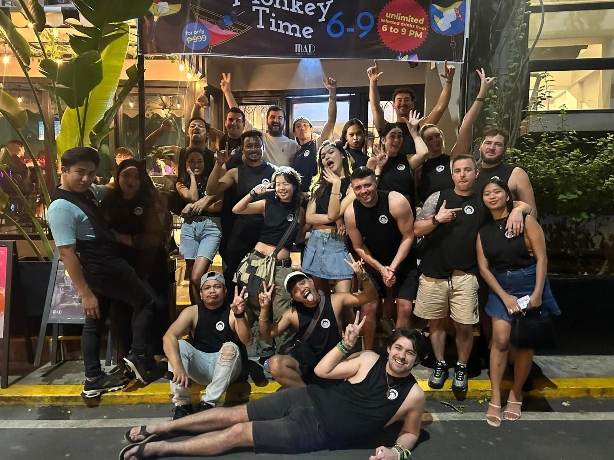 Hostel Mad Monkey Manila Makati City Zewnętrze zdjęcie